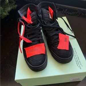 Authentic Off-White Off Court High-Top Sneakers in Black, EU 41